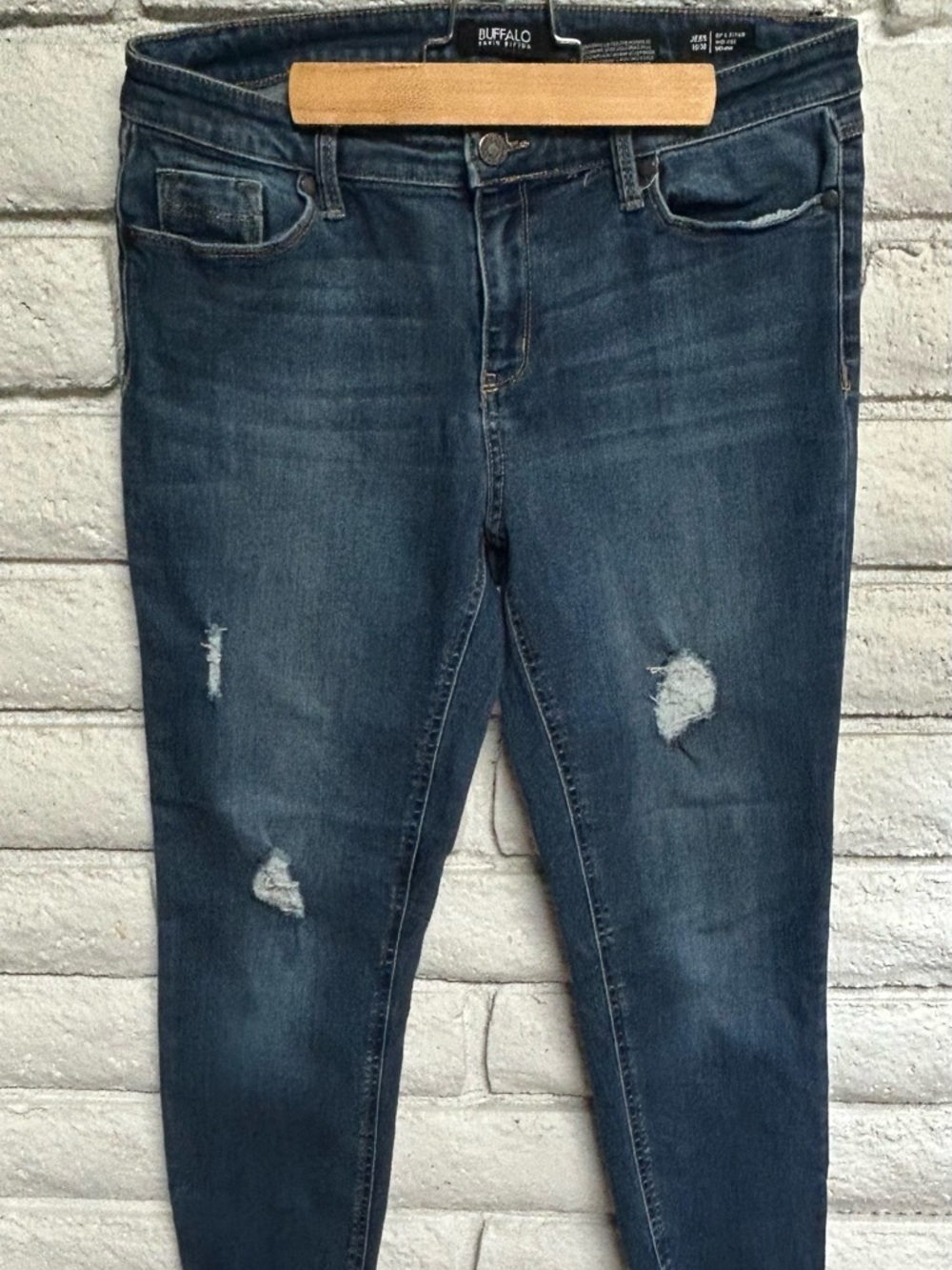 Buffalo David Bitton Skinny Jeans Blue Denim Distressed Button Accent‎ Women